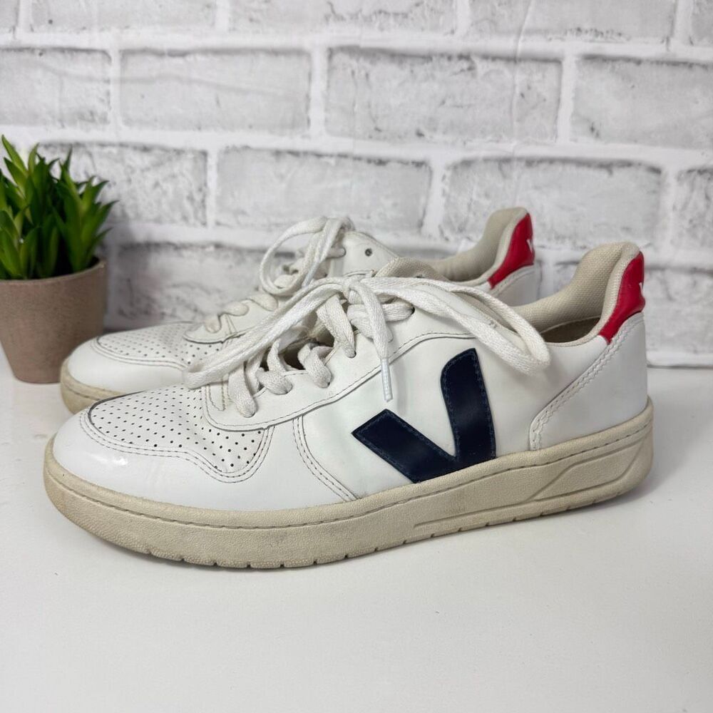 Veja Campo White Sneakers Red and Navy Size Mens 8 Womens 9.5